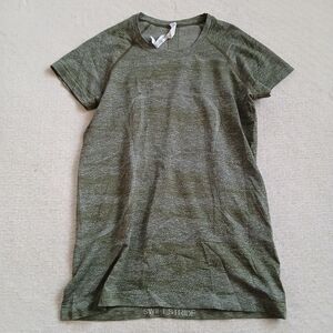 lululemon ♡ swift stride green top 12 gym